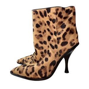 Sigerson Morrison Hongy Leopard Print Calf Hair Heeled Booties Size EU 37 US 7